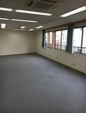 TAKビルの外観