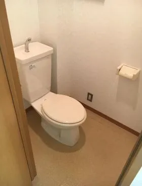 TAKビルの外観