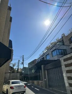 コートuの外観