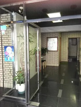 早川ビルの外観