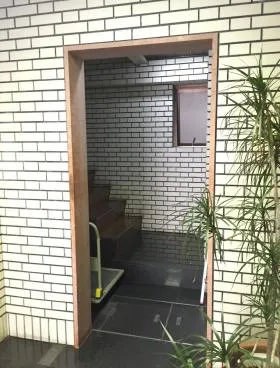 早川ビルの外観