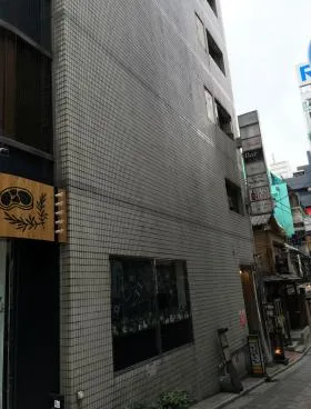 Barbizon44の外観