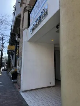 Barbizon92の外観