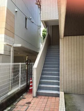 緑町石井ビルの外観