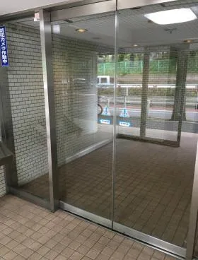 日興ロイヤルパレス西麻布の外観