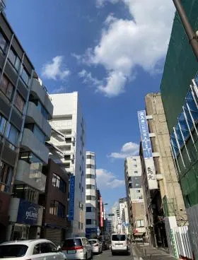 日東タオルビルの外観