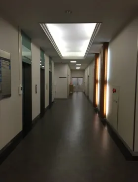 東建インターナショナル本館ビルの外観