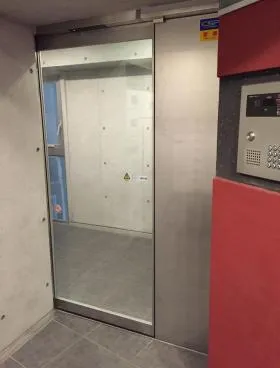 AZABUMAISONの外観