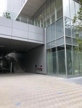 田町ステーションタワーSビルの外観