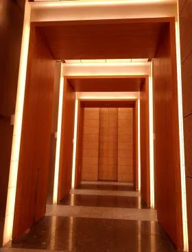 田町ステーションタワーSビルの外観