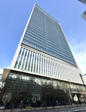 田町ステーションタワーSビルの外観