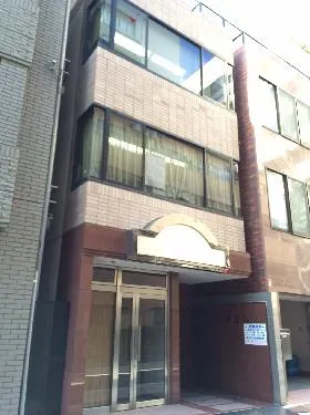 淡路町広瀬ビルの外観