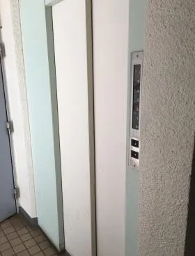 富沢ビルの外観