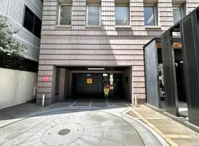 VORT恵比寿Ⅲ(セラ51)ビルの外観