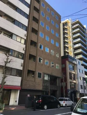 新富センタービルの外観