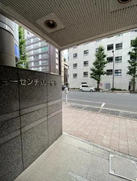 ニューセンチュリービルの外観