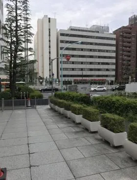 東建インターナショナル別館ビルの外観