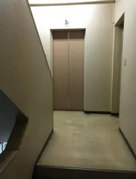 正栄ビルの外観