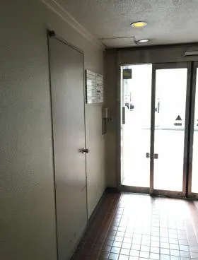正栄ビルの外観