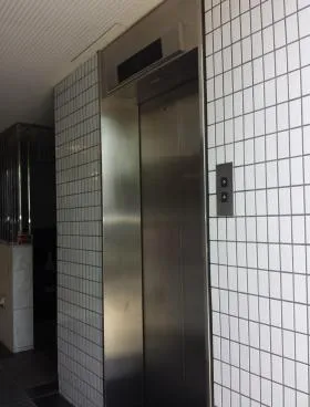 中央珈琲ビルの外観