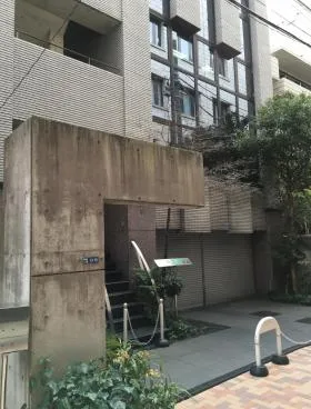 南青山AYビルの外観