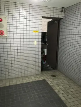 白金GNビルの外観