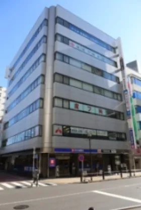 京王聖蹟桜ヶ丘東口ビルの外観