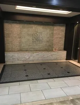 MZビルの外観