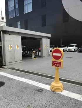 QVCスクエアの外観