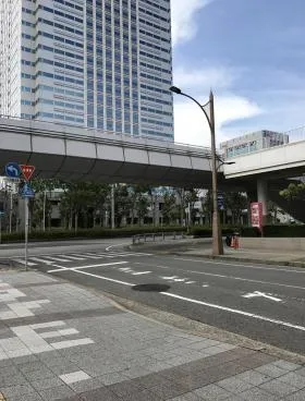 QVCスクエアの外観