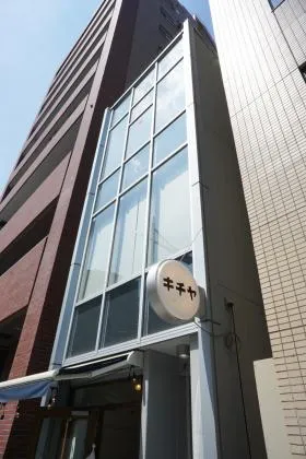 ポーセレンビルの外観