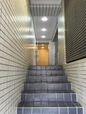 高梨ビルの外観