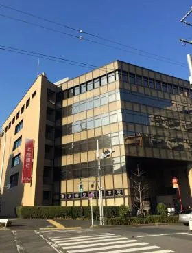 東京富山会館の外観