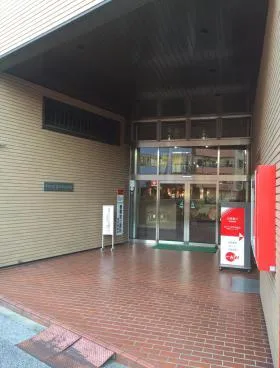 東京富山会館の外観
