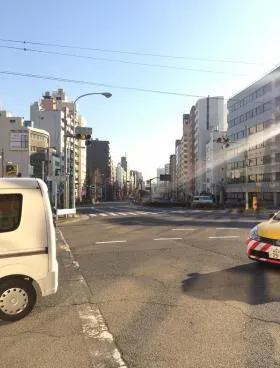 東京富山会館の外観