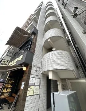 アキックス エビスビルの外観