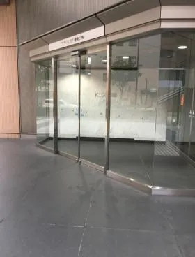 KDX府中ビルの外観