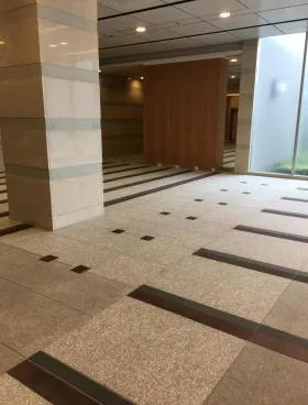 京王八王子明神町ビルの外観