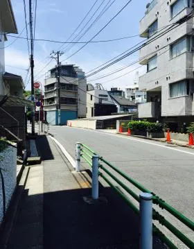 ディアレンス西麻布の外観