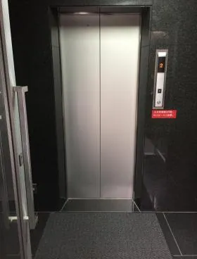 サンケンビルの外観