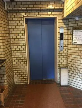 代々木パレスの外観