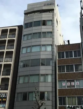 小林ビルの外観