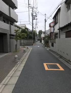 ルーブル新宿西落合伍番館ビルの外観