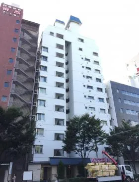 ヴィップ第2四谷マンションビルの外観