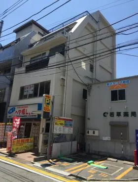 中島の外観