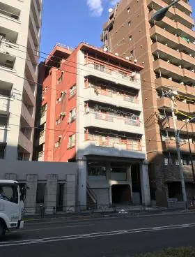 千成ビルの外観