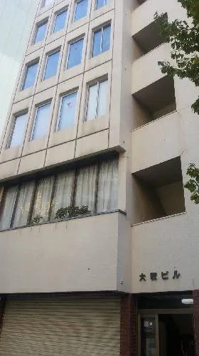 大敬ビルの外観
