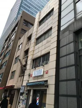 アヅマビルの外観