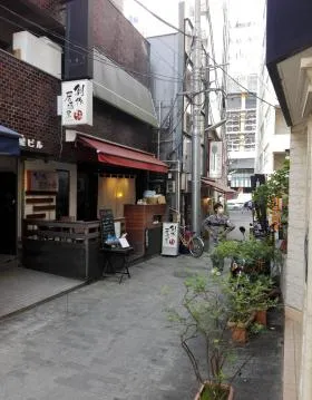 新陽ビル赤坂の外観