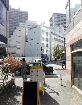 新陽ビル赤坂の外観